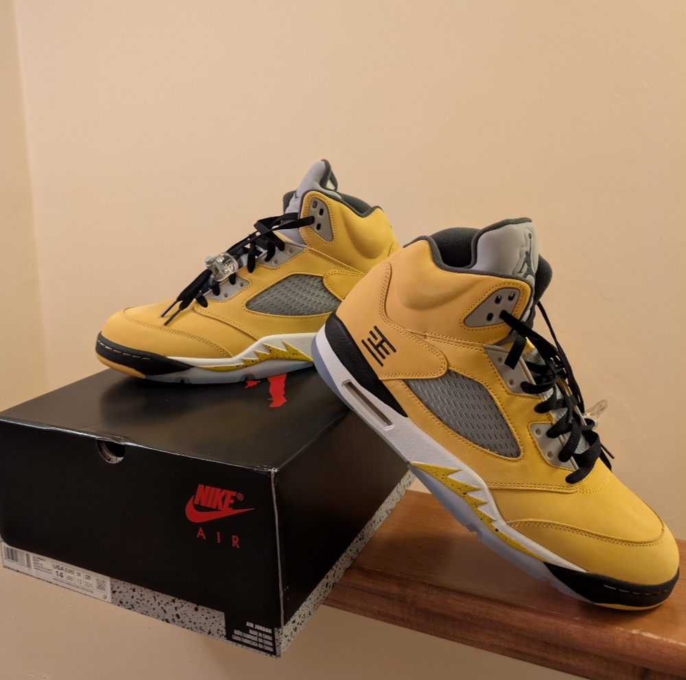Air Jordan Retro 5 Tokyo T23